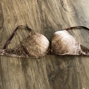 Victoria’s Secret Miraculous plunge bra
